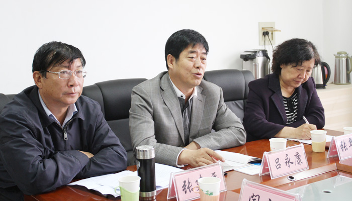 我院邀请校外专家对法学、计算机科学与技术专业进行人才培养质量评估 我院邀请校外专家对法学、计算机科学与技术专业进行人才培养质量评估
