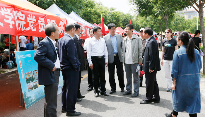 我院代表团在44118太阳成城集团2016年学生田径运动会上再创佳绩 我院代表团在44118太阳成城集团2016年学生田径运动会上再创佳绩