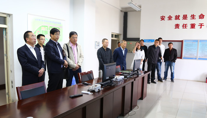 人民日报、中国科学报驻晋负责人到我院考察 人民日报、中国科学报驻晋负责人到我院考察