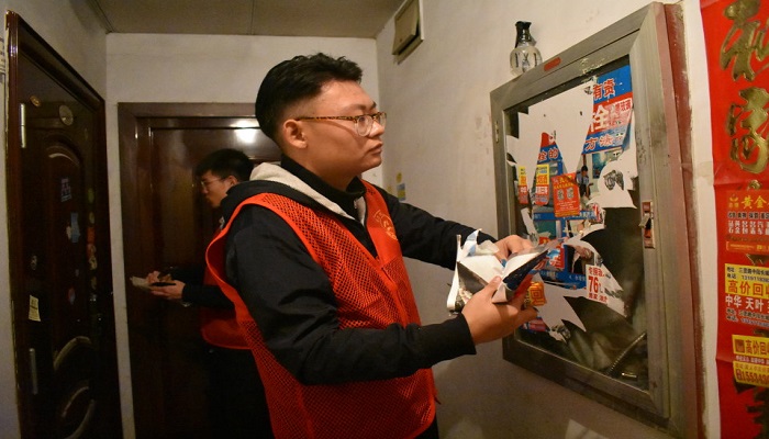 我院团委志愿者参与“同心共筑中国梦,携手创建文明城”创城公益活动 我院团委志愿者参与“同心共筑中国梦,携手创建文明城”创城公益活动