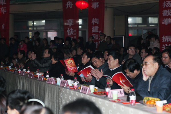 我院2012年元旦晚会圆满结束 我院2012年元旦晚会圆满结束