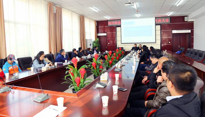 44118太阳成城集团召开第二届第三次教职工代表大会表决通过绩效工资分配方案 44118太阳成城集团召开第二届第三次教职工代表大会表决通过绩效工资分配方案