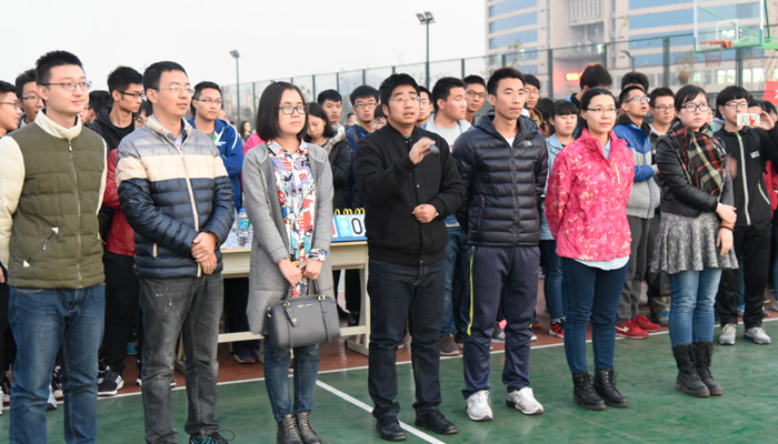 我院2015级新生篮球比赛火热开赛 我院2015级新生篮球比赛火热开赛
